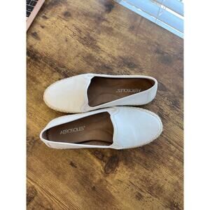 Aerosoles Women’s 7M White Espadrille Flats Lets Drive  Upper Leather Slip On